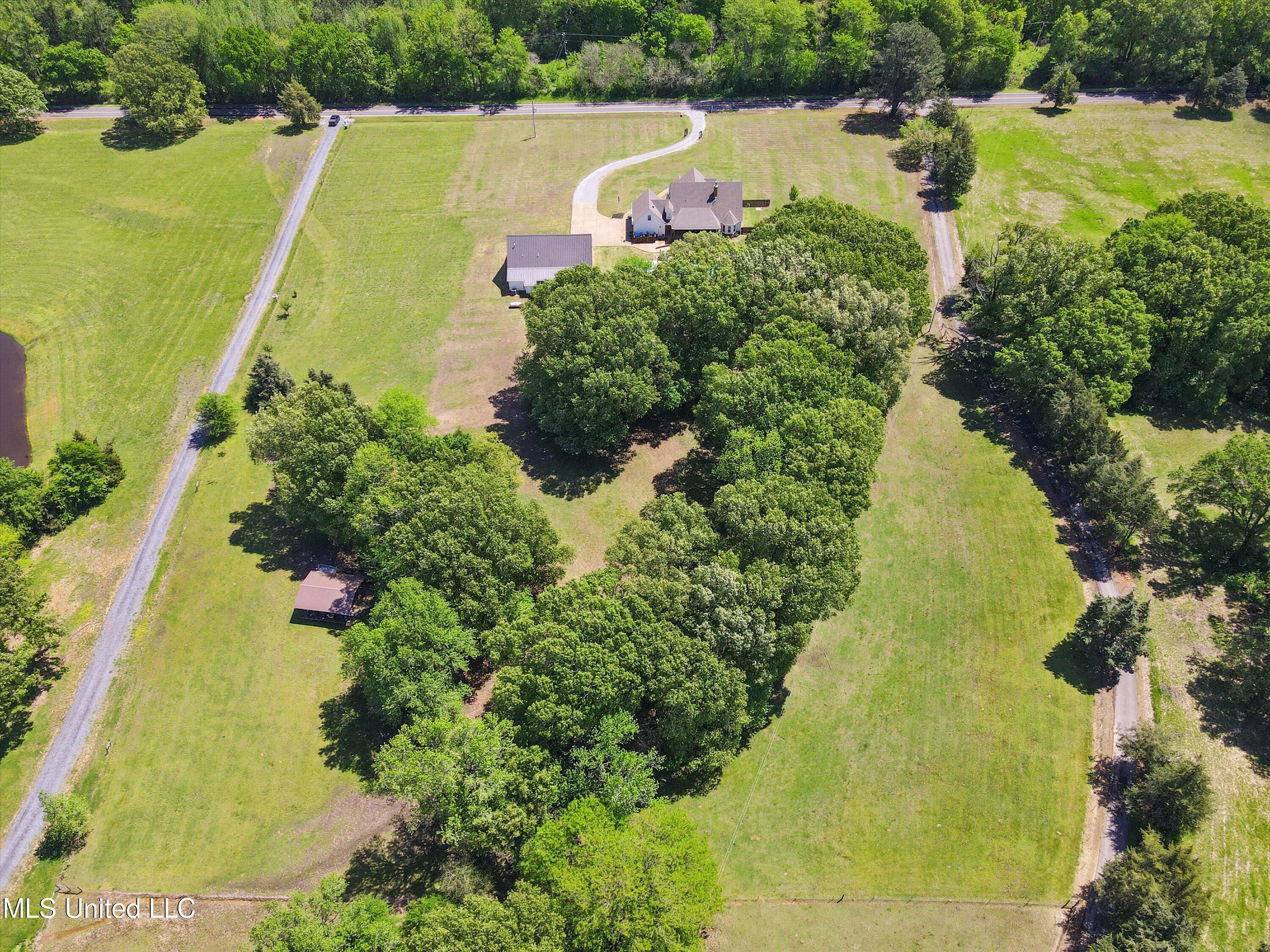 3787 Fogg Road South Hernando, MS 38632 - Photo 22 of 42 53-DJI_0047