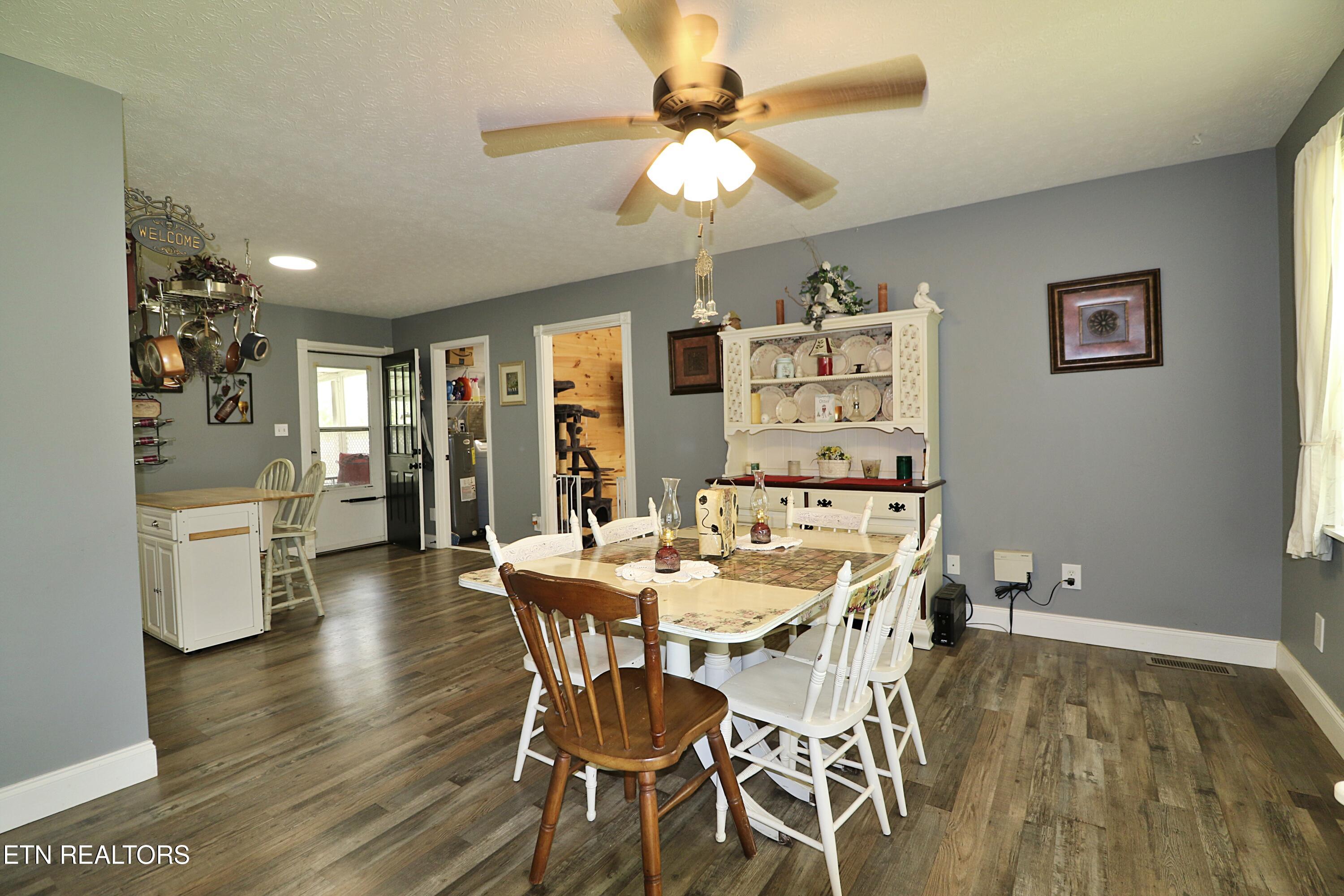 720 Cooper Lake Road Oneida, TN 37841 - Photo 3 of 47 094A3530