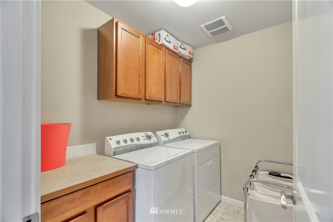 4241 Harris Road Southeast Port Orchard, WA 98366 - Photo 22 of 25 Gallery Image 22