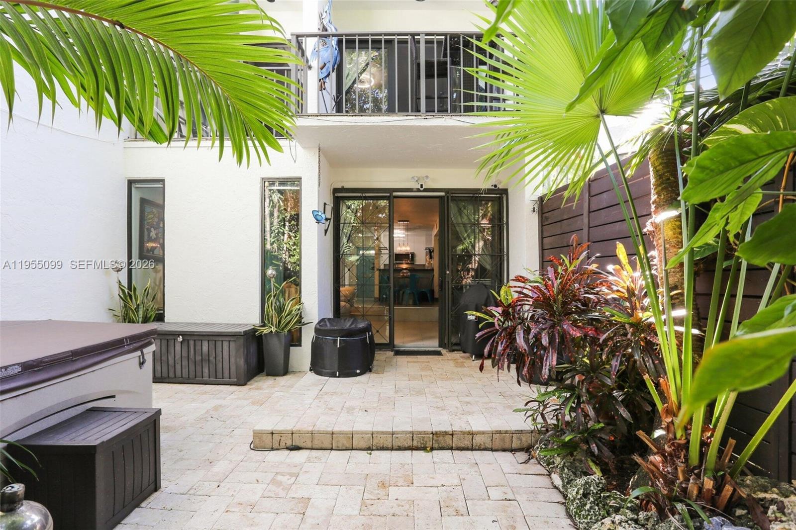 2593 Trapp Avenue, Unit 3 Miami, FL 33133 - Photo 16 of 32