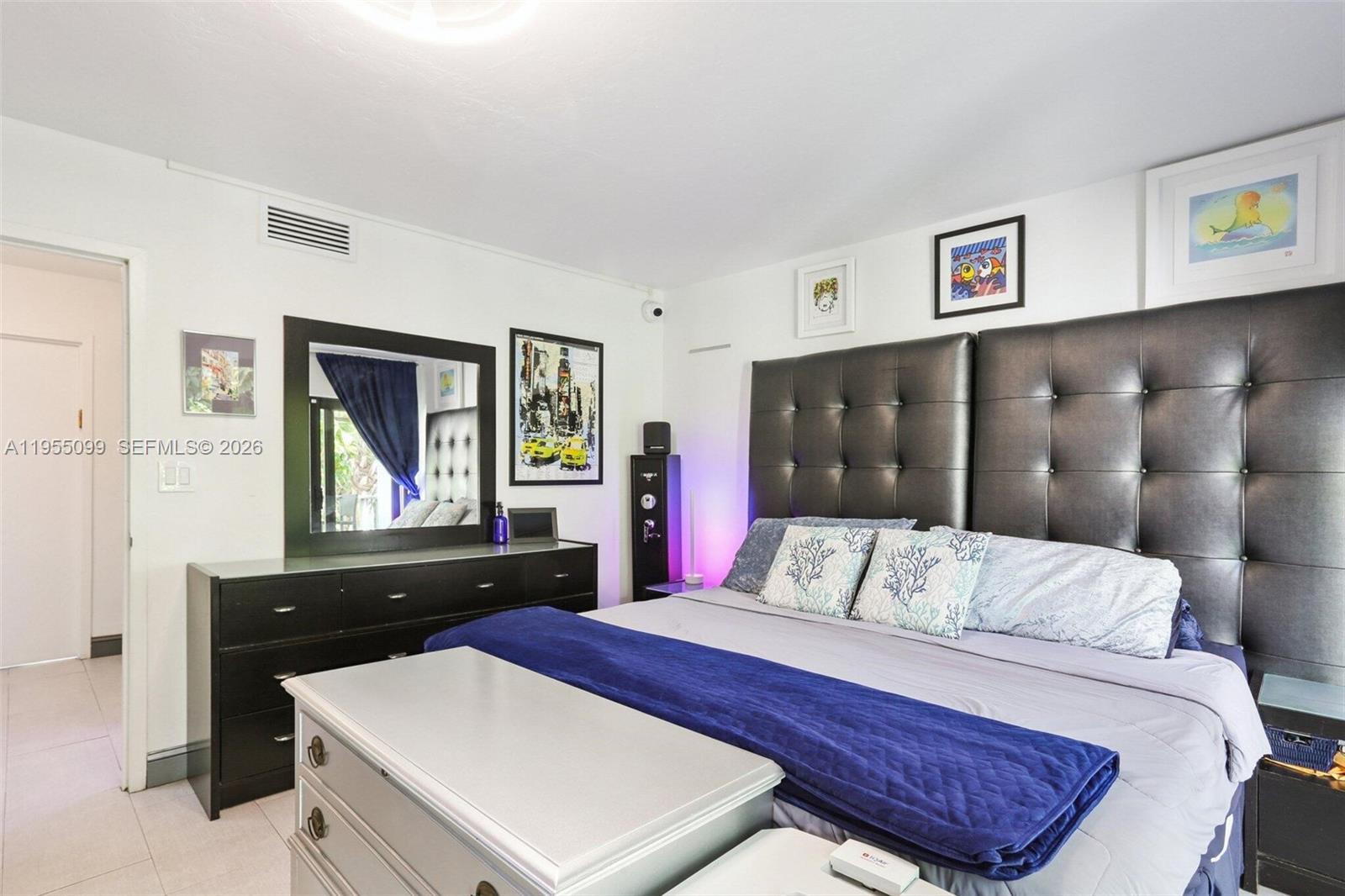 2593 Trapp Avenue, Unit 3 Miami, FL 33133 - Photo 23 of 32