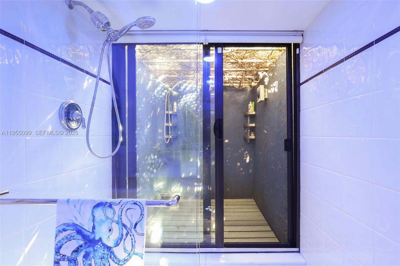 2593 Trapp Avenue, Unit 3 Miami, FL 33133 - Photo 27 of 32