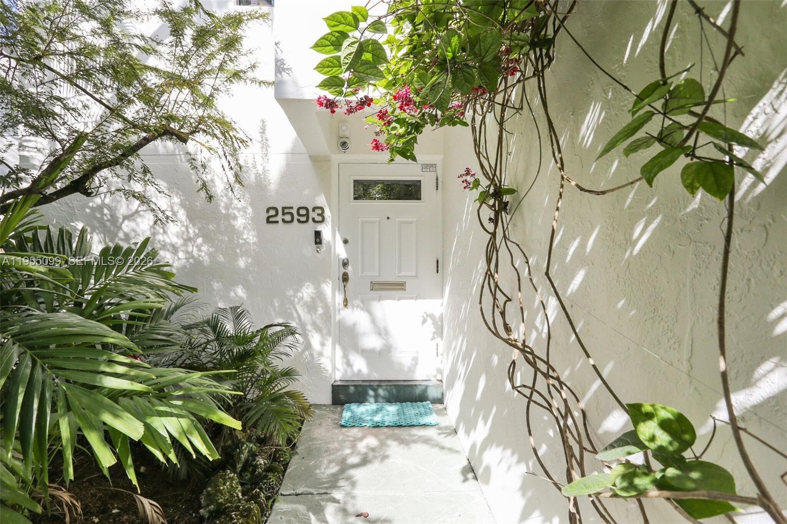 2593 Trapp Avenue, Unit 3 Miami, FL 33133 - Photo 30 of 32