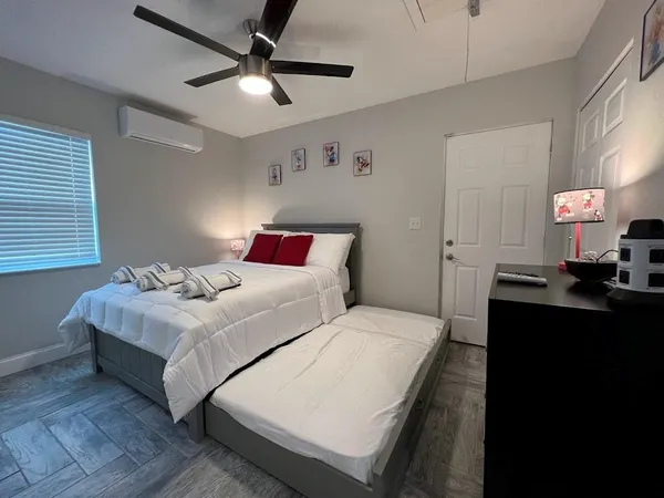 $3,997 | 1810 Elizabeth Street, Melbourne, FL 32901