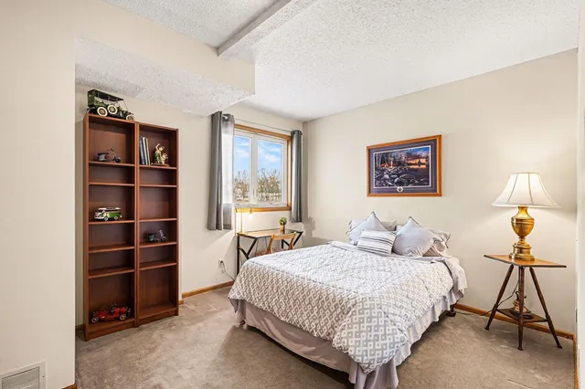 $800,000 | 3392 Elm Creek Drive, Hamel, MN 55340