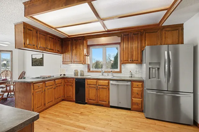 $800,000 | 3392 Elm Creek Drive, Hamel, MN 55340