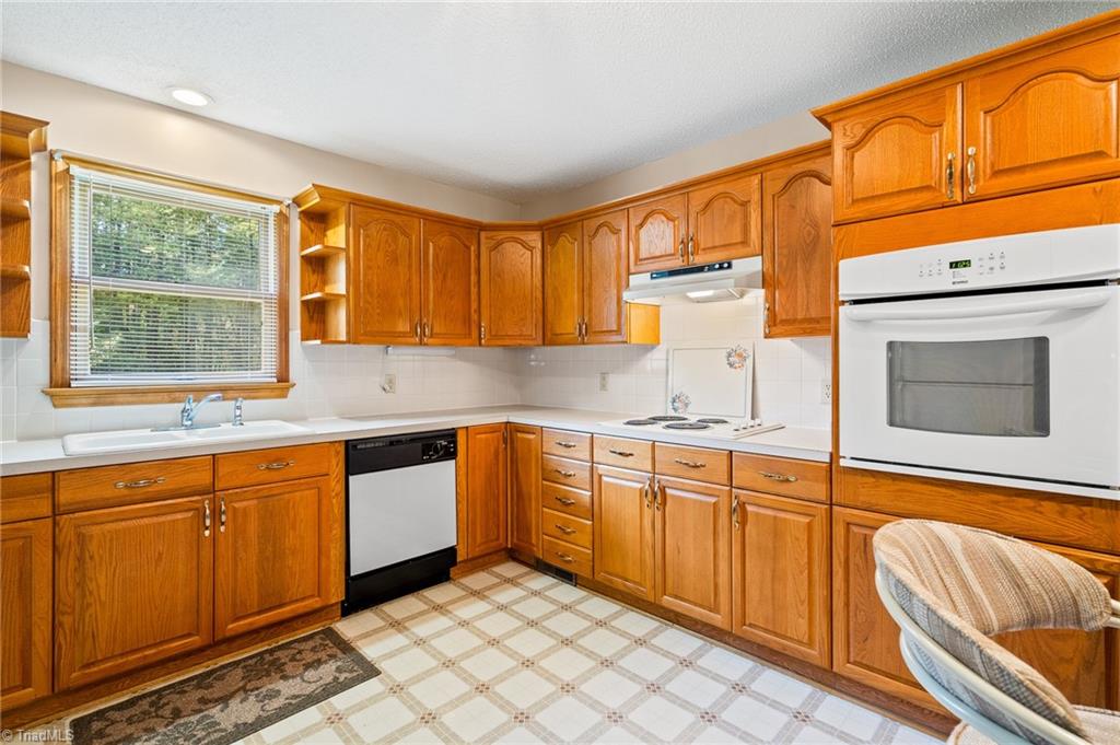 1210 Jones Road King, NC 27021 - Photo 9 of 30 Never run out of cabinet space again!