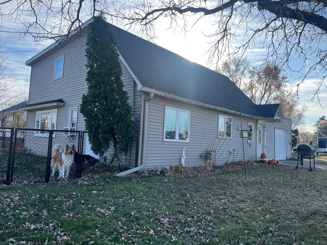 $190,000 | 104 East Sawyer Street, Rice Lake, WI 54868
