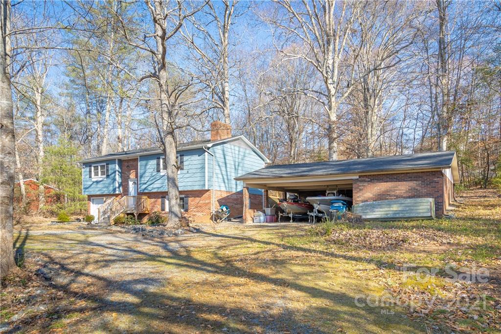 1998 Goodman Lake Road Morganton, NC 28655 - Photo 2 of 17 Gallery Image 2