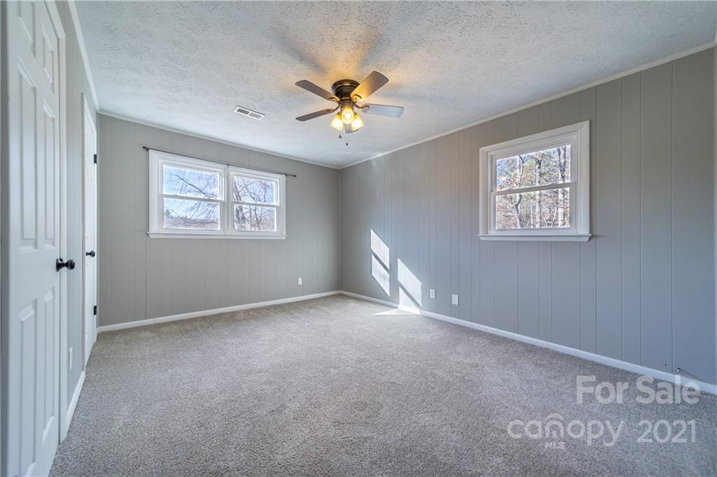 1998 Goodman Lake Road Morganton, NC 28655 - Photo 11 of 17 Gallery Image 11