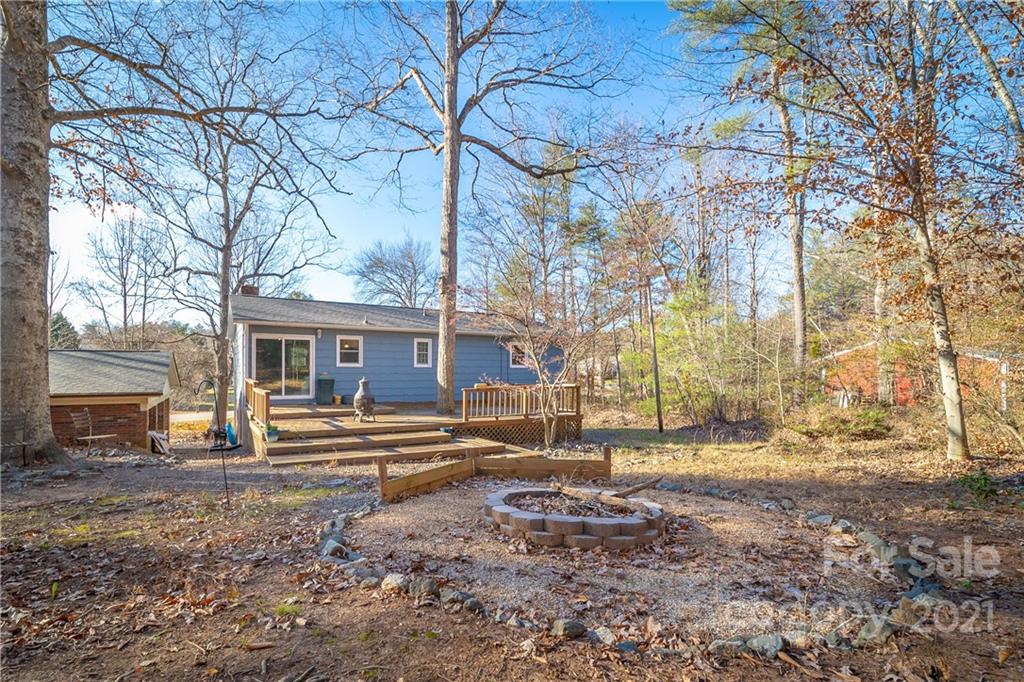1998 Goodman Lake Road Morganton, NC 28655 - Photo 16 of 17 Gallery Image 16