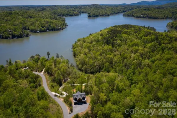 $2,300,000 | 286 Holmstead Drive, Lake Lure, NC 28746