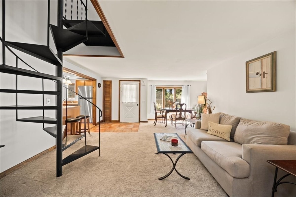 51 Temple Road Marshfield, MA 02050 - Photo 14 of 42