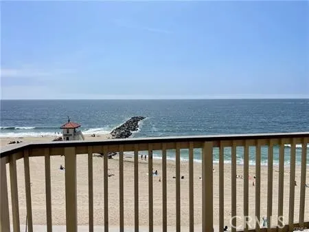 $4,250 | 625 Esplanade, Unit 23, Redondo Beach, CA 90277