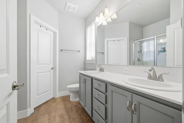 $445,000 | 20306 Mulholland Ridge Drive, Anderson, CA 96007