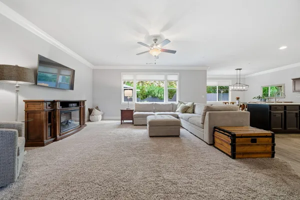 $445,000 | 20306 Mulholland Ridge Drive, Anderson, CA 96007