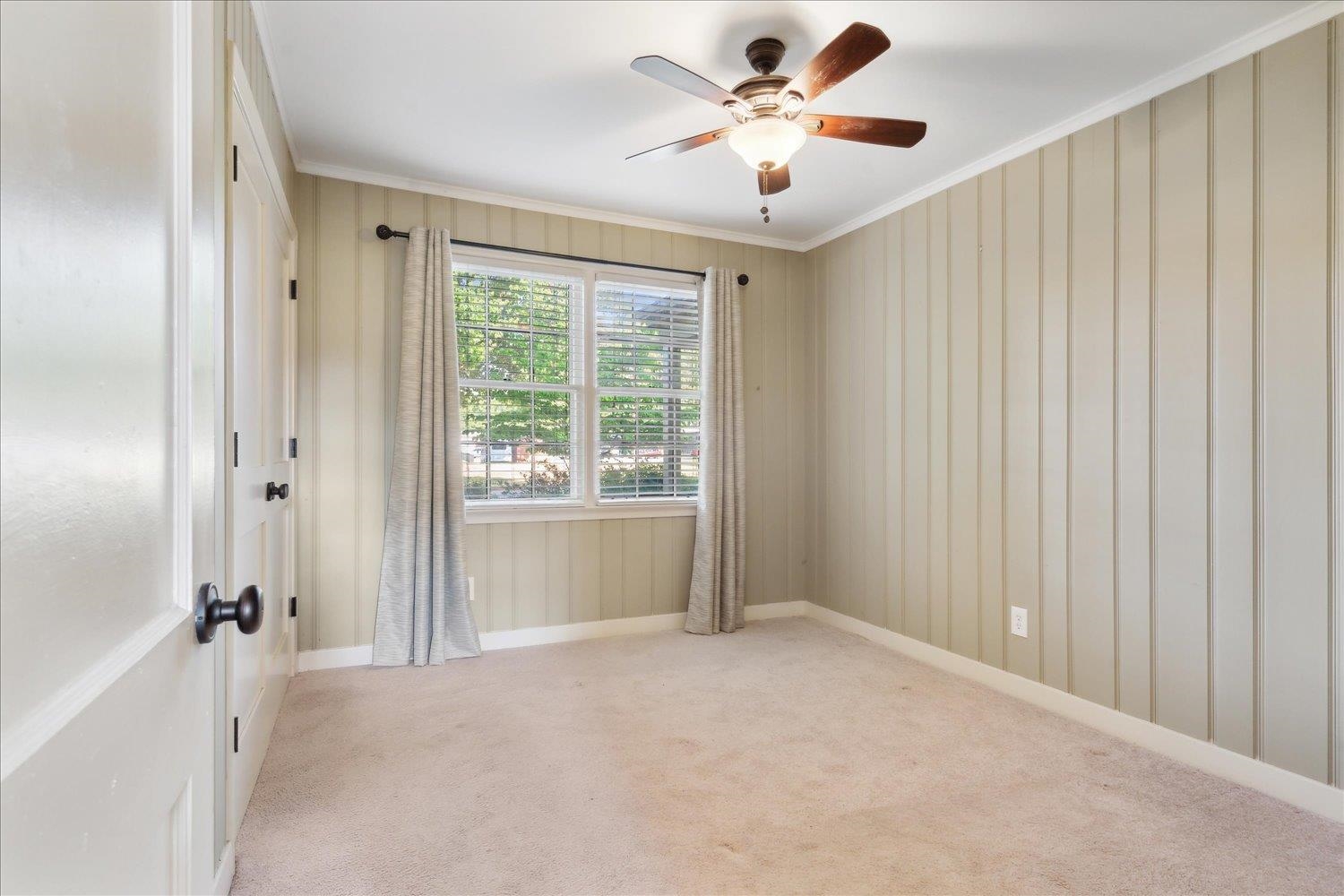 964 Ivy Road Memphis, TN 38117 - Photo 18 of 33 a view of an empty room with a window