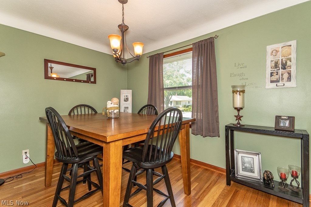 4968 South Sedgewick Road Cleveland, OH 44124 - Photo 4 of 32 Gallery Image 4