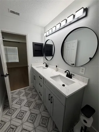 $2,400 | 3763 Collingwood Lane, Oviedo, FL 32765