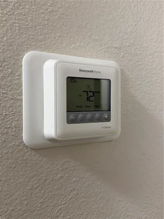 $2,400 | 3763 Collingwood Lane, Oviedo, FL 32765