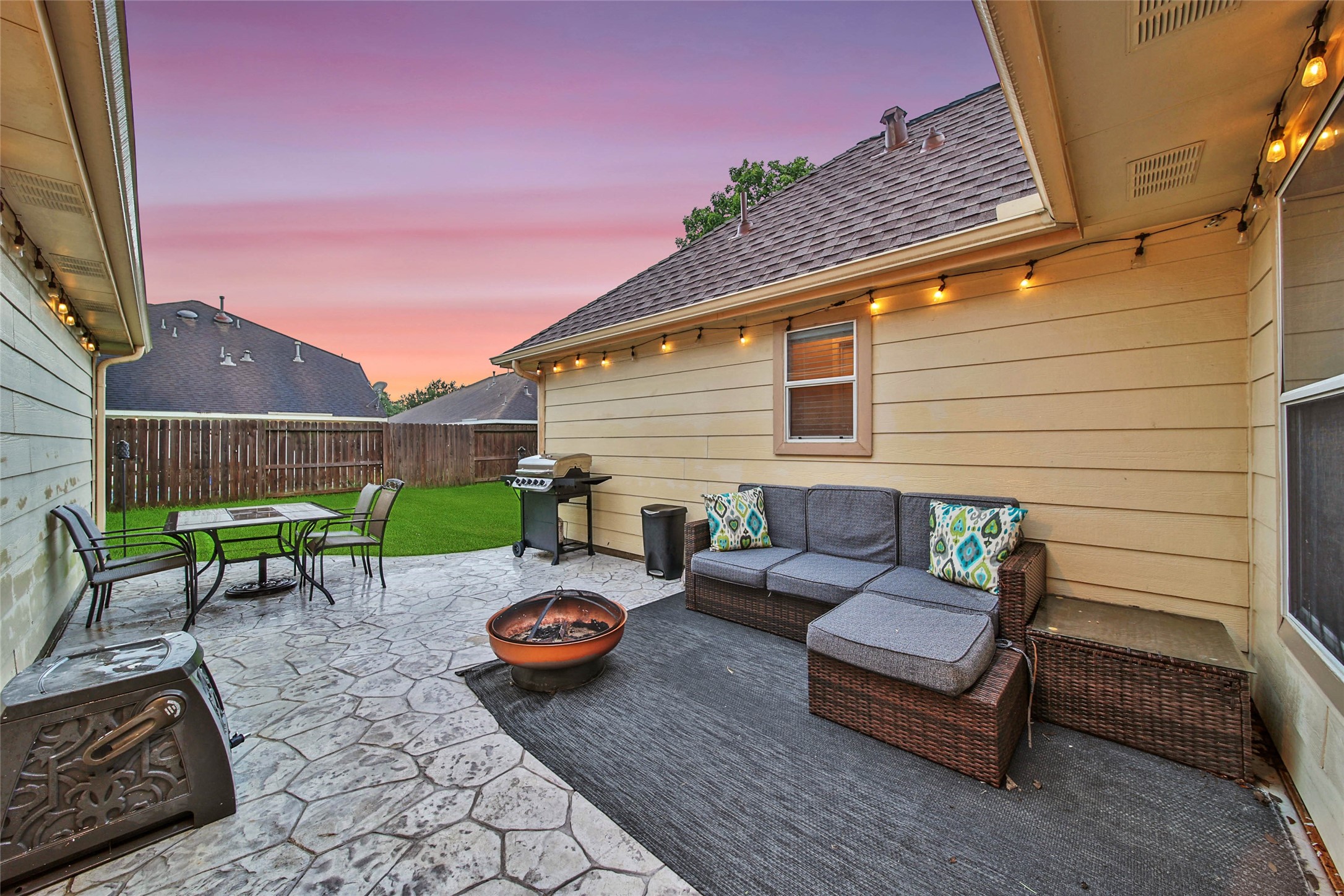 21727 Texian Court Spring, TX 77388 - Photo 38 of 38 Outdoor Patio