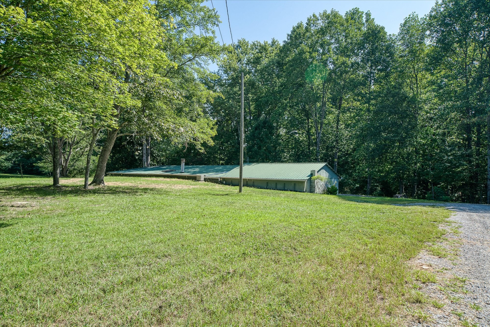 191 Gard Road Smithville, TN 37166 - Photo 25 of 37 Large yard
