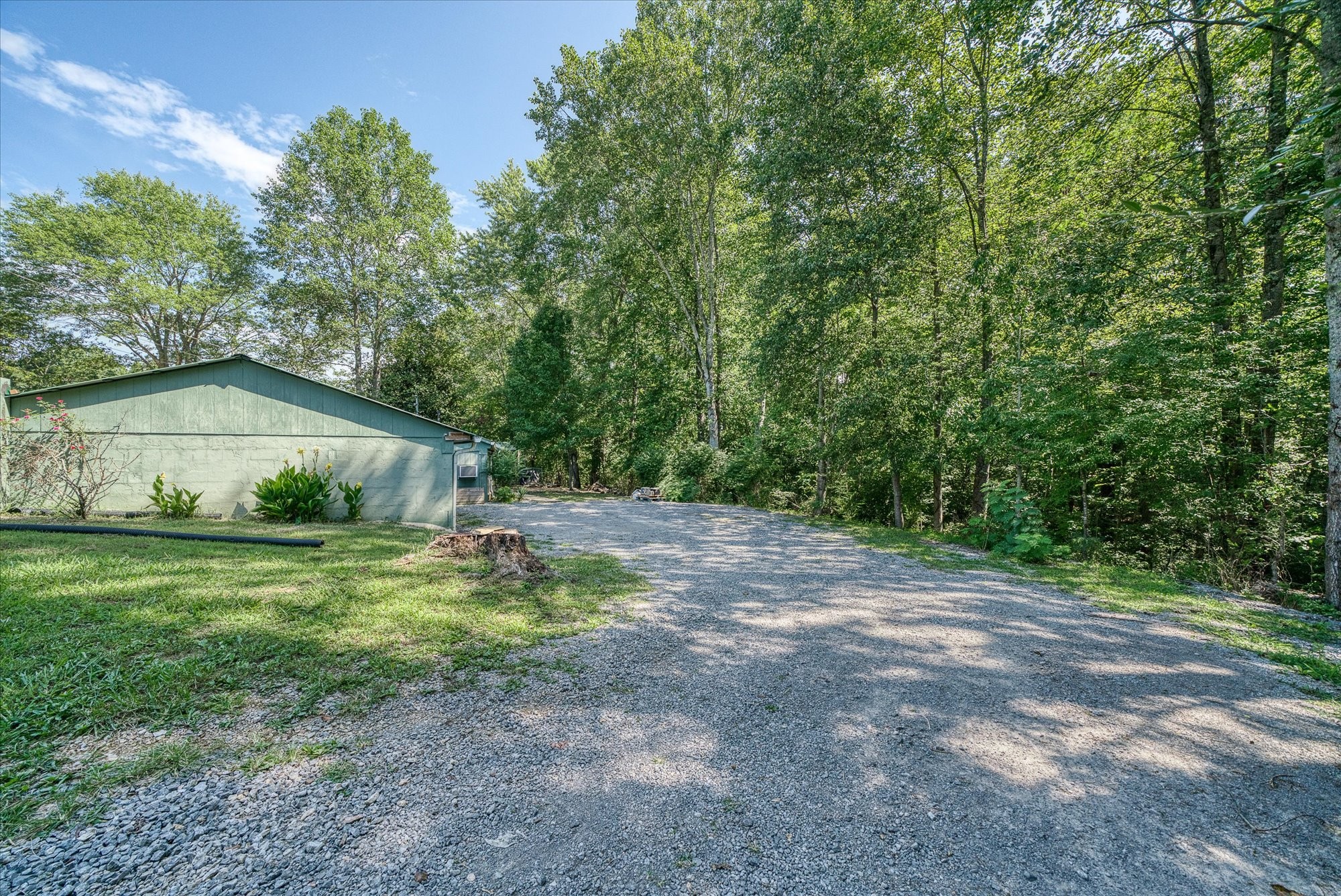 191 Gard Road Smithville, TN 37166 - Photo 4 of 37 Gallery Image 4