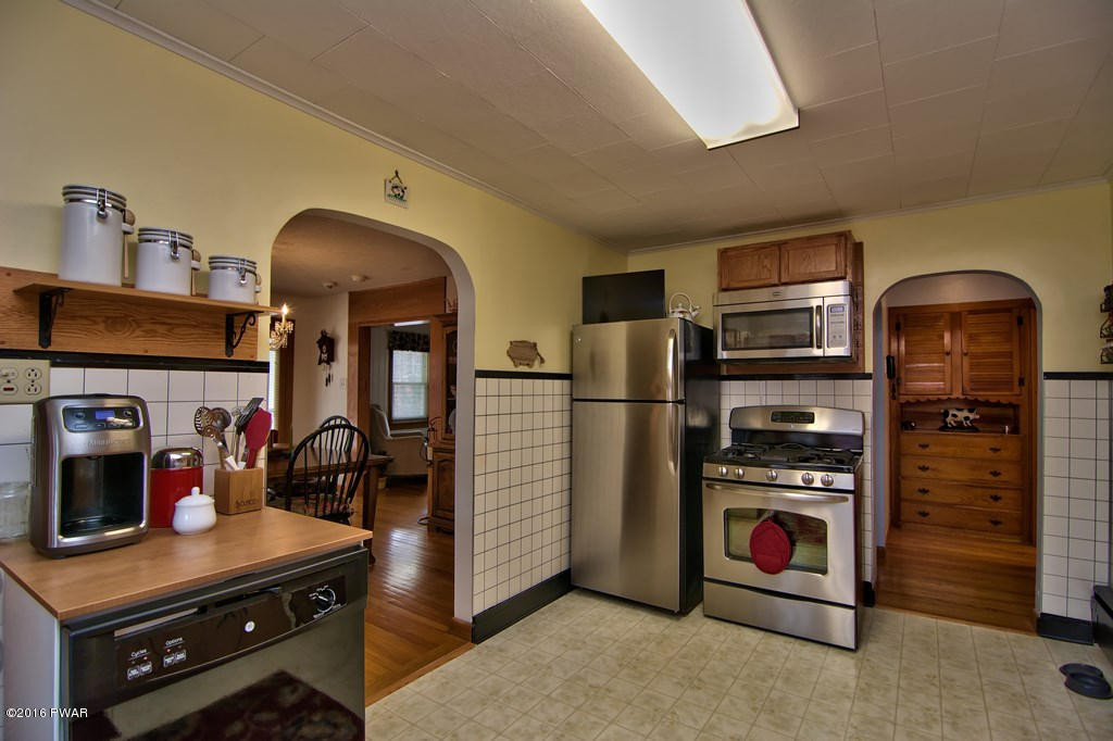 200 Bob Black Road Lake Ariel, PA 18436 - Photo 8 of 39