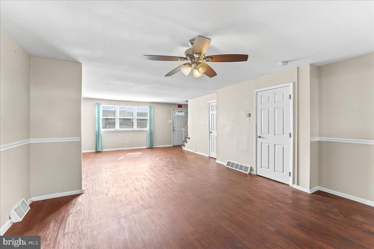10210 West Keswick Road Philadelphia, PA 19114 - Photo 7 of 32 Gallery Image 7