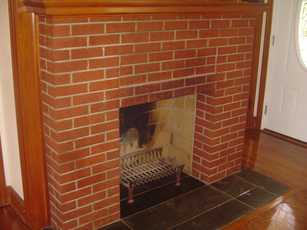 3521 Pinevale Road Roanoke, VA 24018 - Photo 6 of 27 Fireplace