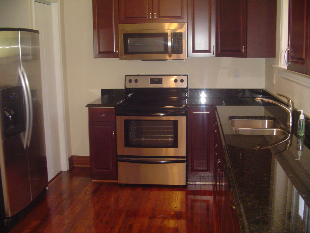 3521 Pinevale Road Roanoke, VA 24018 - Photo 9 of 27 Kitchen