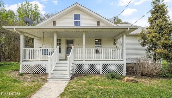 $350,000 | 2459 Morgan County Highway, Wartburg, TN 37887