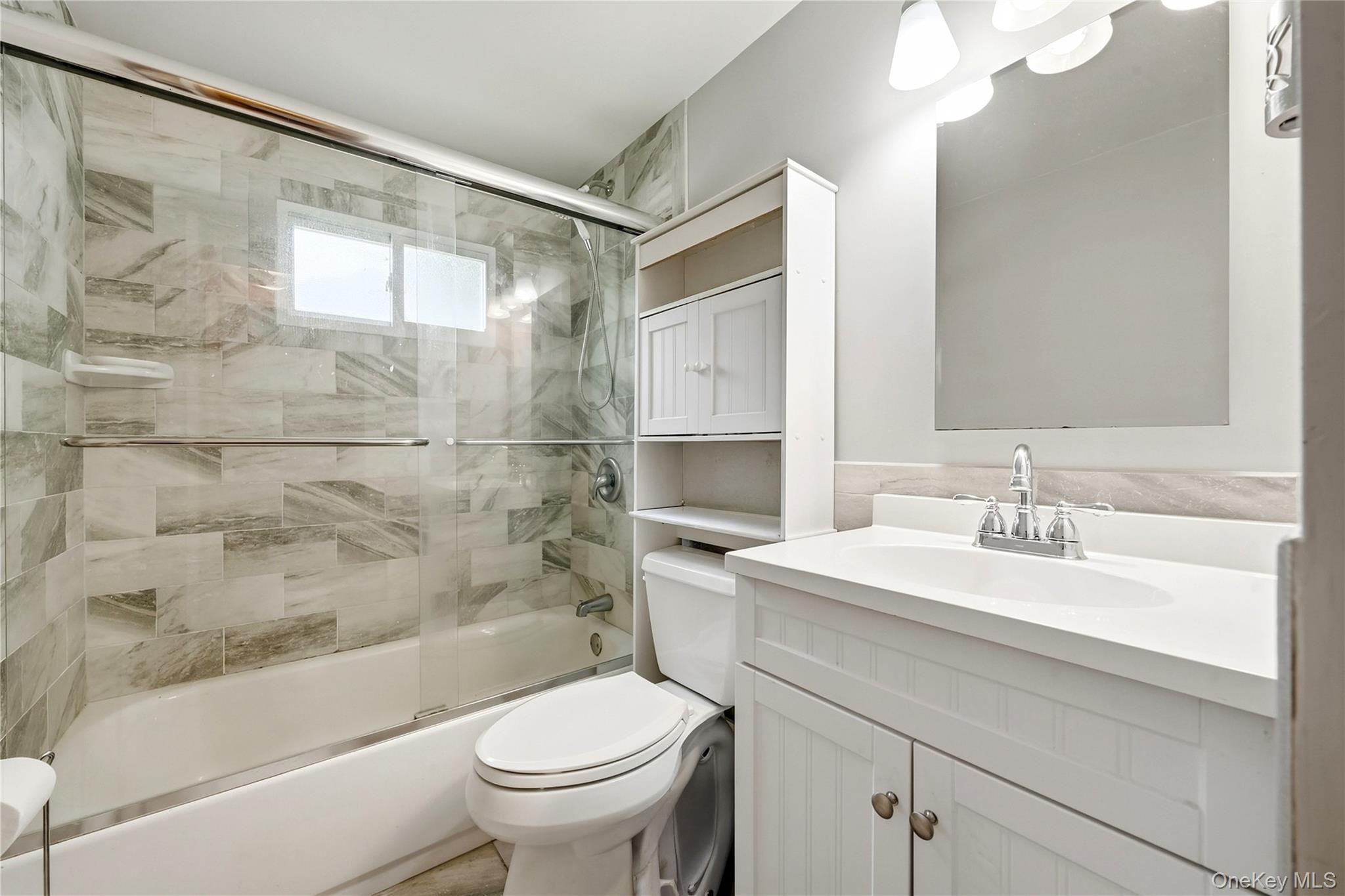 29 Suffolk Road, Unit A Massapequa, NY 11758 - Photo 18 of 32 Gallery Image 18