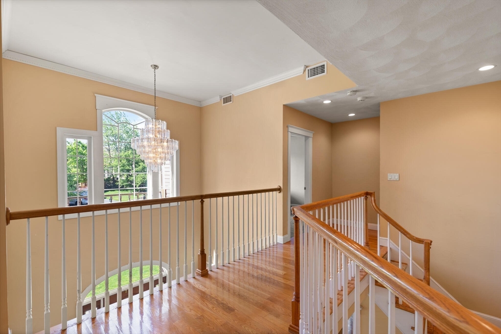 239 Judge Road Lynn, MA 01904 - Photo 13 of 26 Gallery Image 13