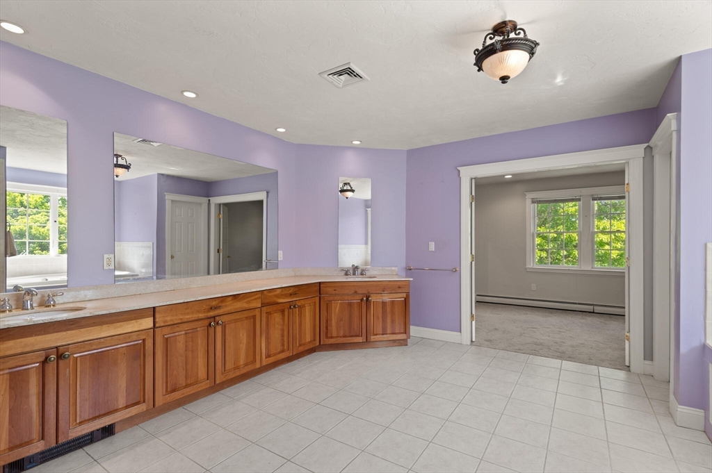 239 Judge Road Lynn, MA 01904 - Photo 16 of 26 Gallery Image 16