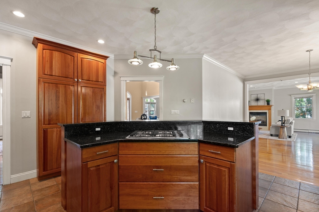 239 Judge Road Lynn, MA 01904 - Photo 8 of 26 Gallery Image 8