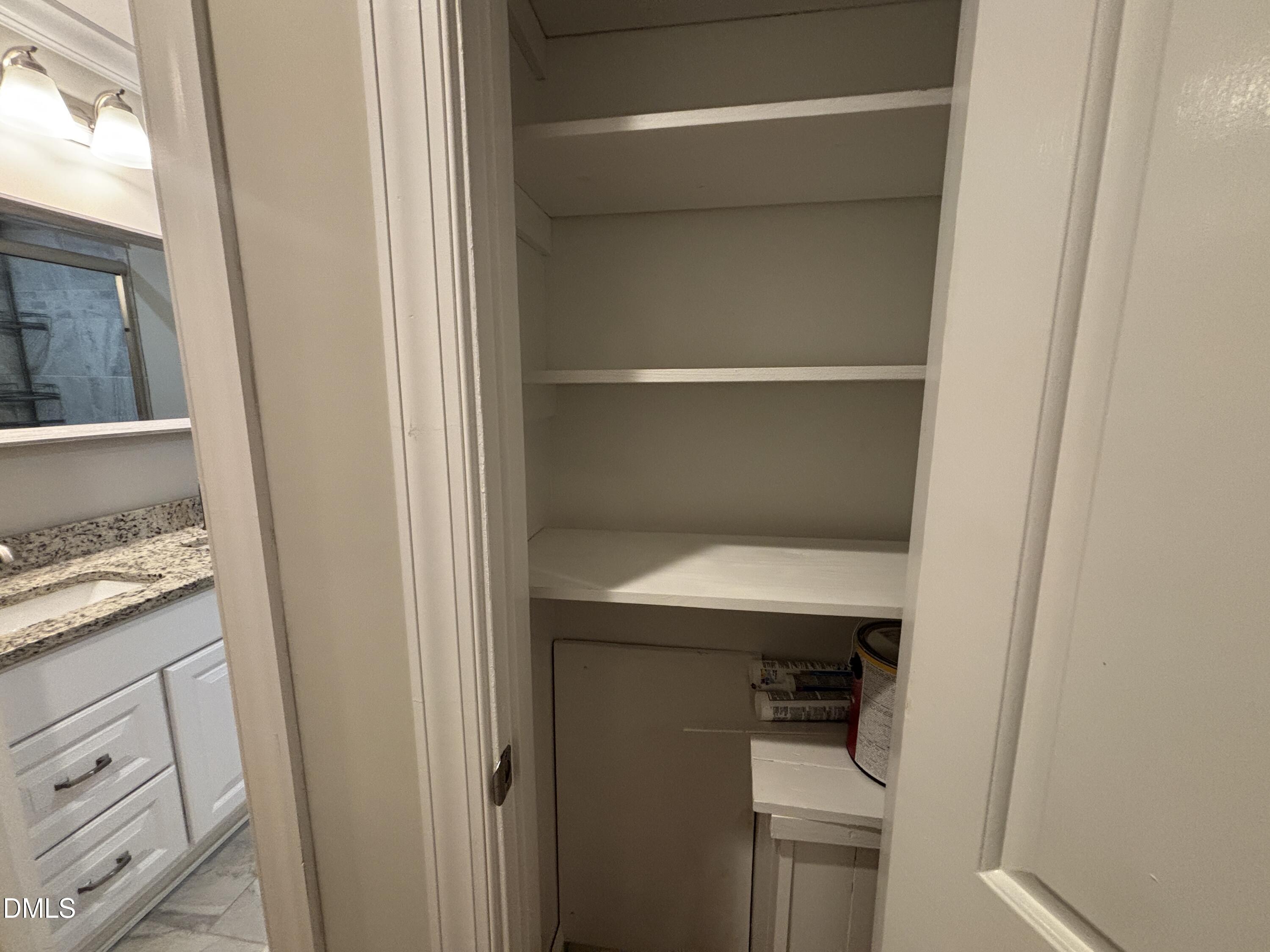 501 Merrie Road Raleigh, NC 27606 - Photo 14 of 63 20260616_143138673_iOS