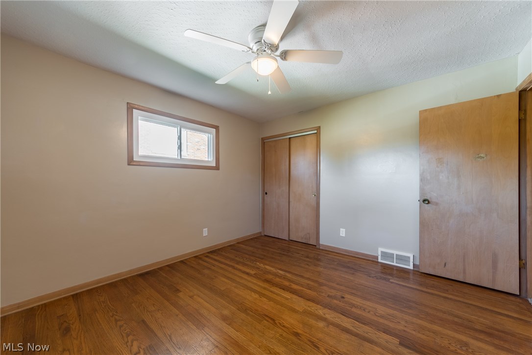 1942 Rush Road Wickliffe, OH 44092 - Photo 20 of 28 Gallery Image 20