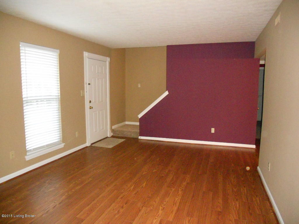 9107 Gutenberg Road Louisville, KY 40291 - Photo 15 of 38 DSCN4973
