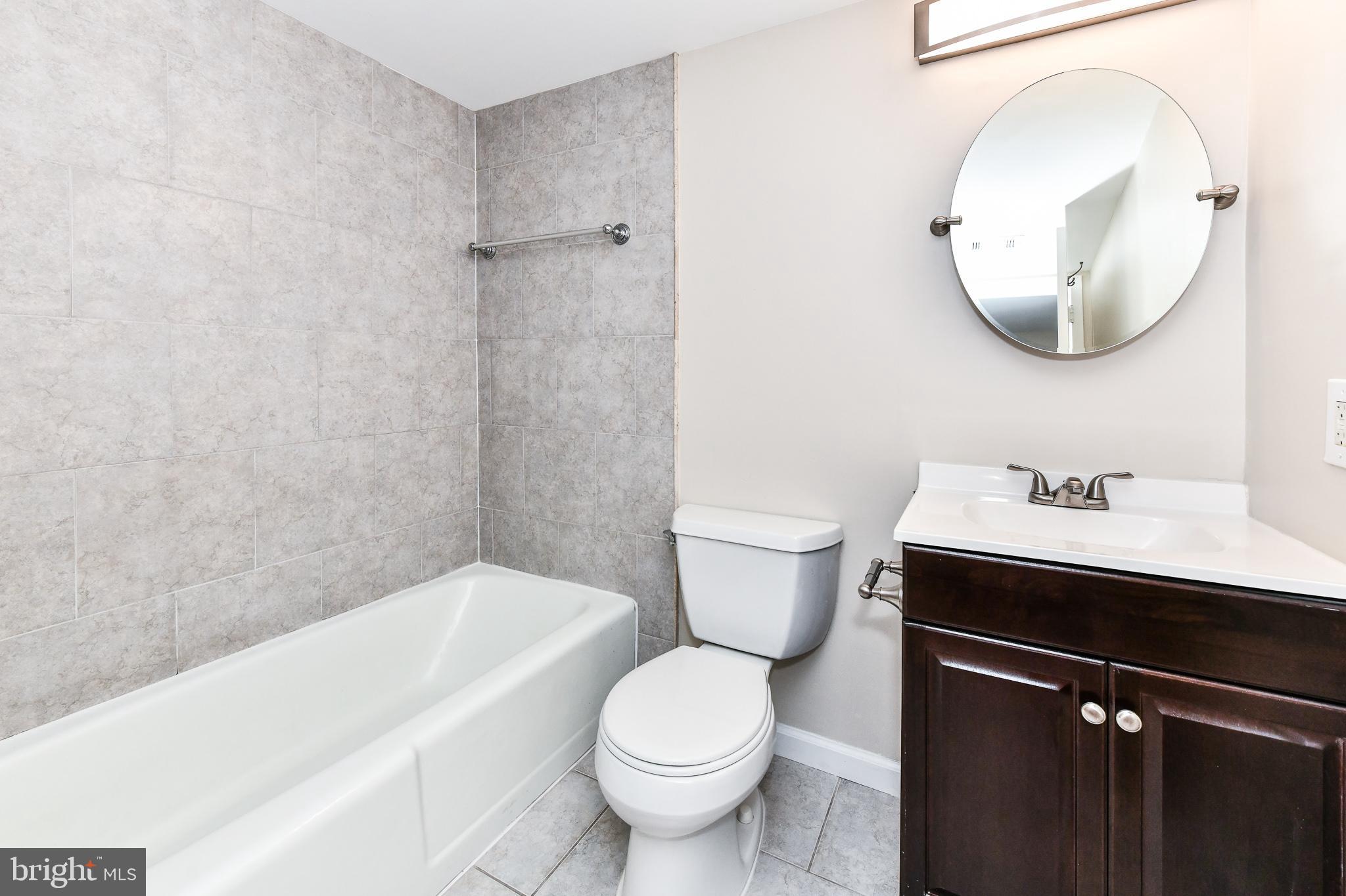 1434 Northgate Square, Unit 2 Reston, VA 20190 - Photo 15 of 19 Gallery Image 15