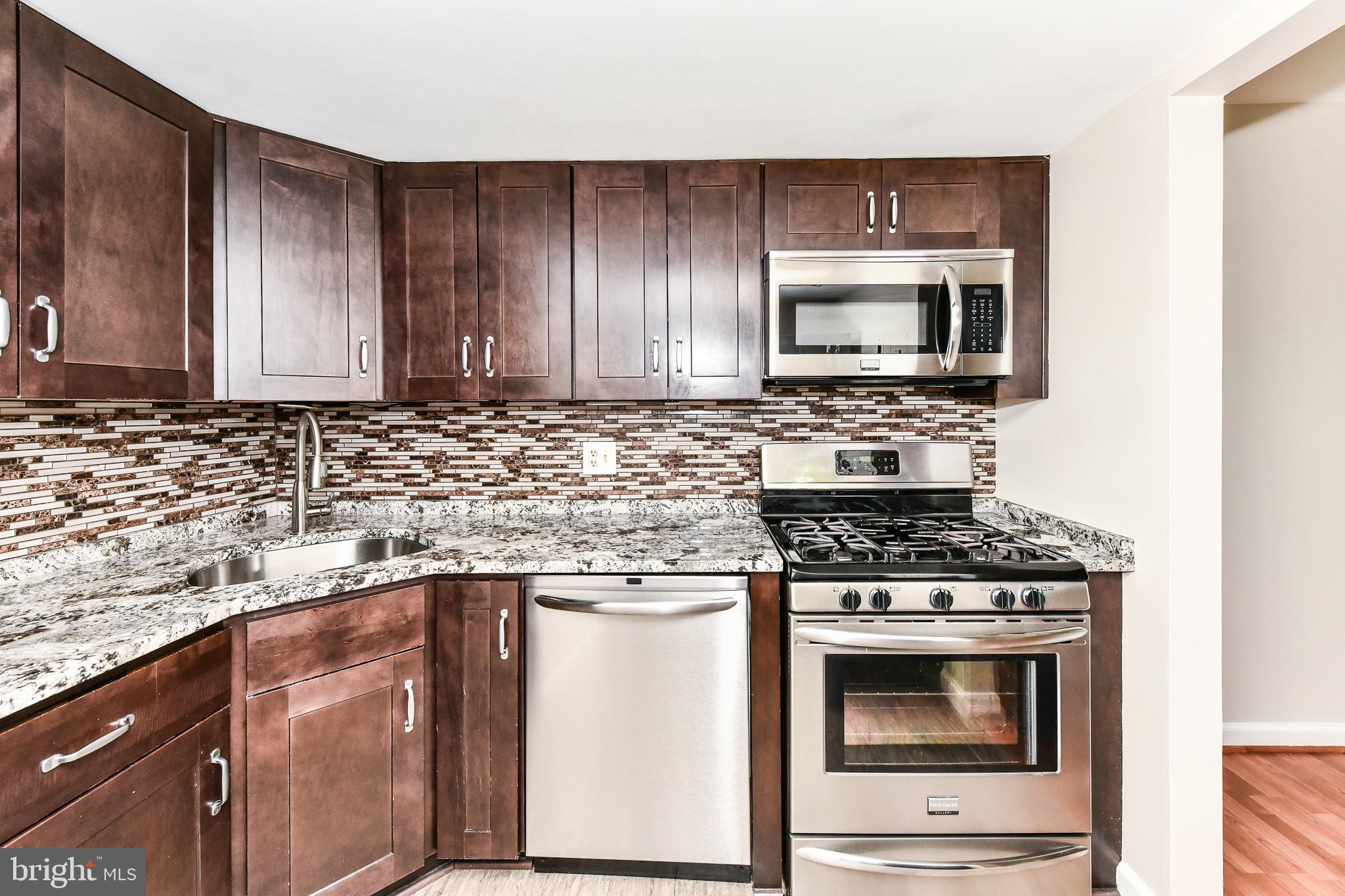 1434 Northgate Square, Unit 2 Reston, VA 20190 - Photo 3 of 19 Gallery Image 3