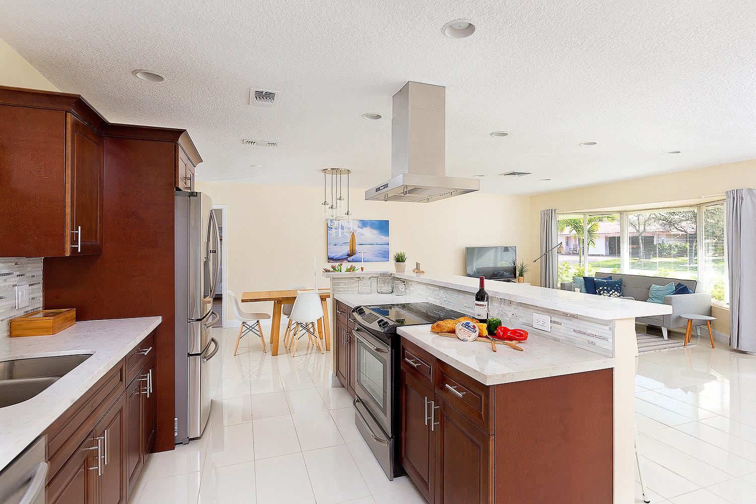 2741 Northeast 40th Court Lighthouse Point, FL 33064 - Photo 21 of 44 20_Kitchen_Layout2