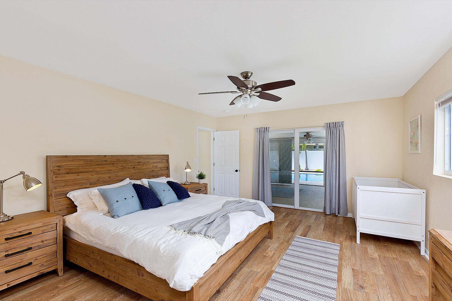 2741 Northeast 40th Court Lighthouse Point, FL 33064 - Photo 26 of 44 25_Masterbedroom_1