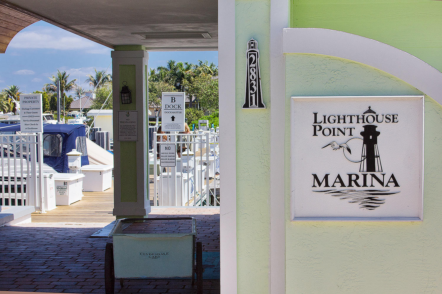 2741 Northeast 40th Court Lighthouse Point, FL 33064 - Photo 39 of 44 39_Marina1