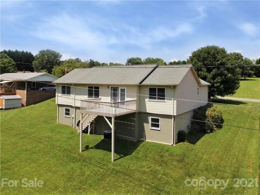 1701 Greenbrooke Road Hudson, NC 28638 - Photo 3 of 47 Gallery Image 3