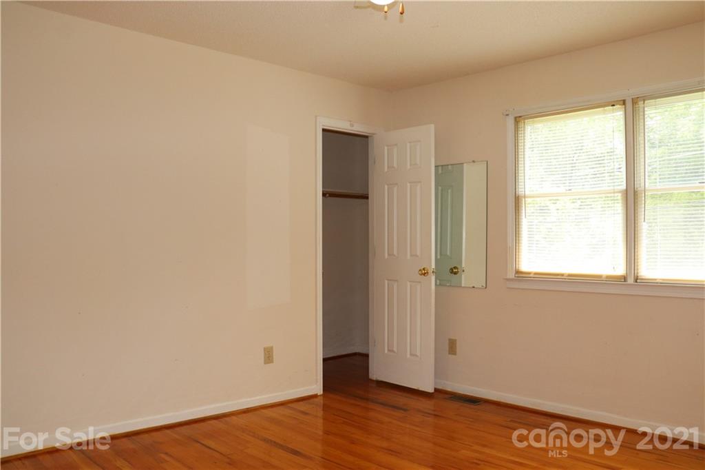 1701 Greenbrooke Road Hudson, NC 28638 - Photo 28 of 47 Gallery Image 28
