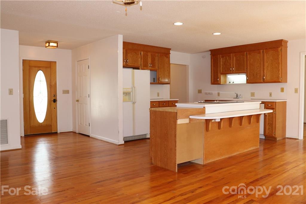 1701 Greenbrooke Road Hudson, NC 28638 - Photo 6 of 47 Gallery Image 6