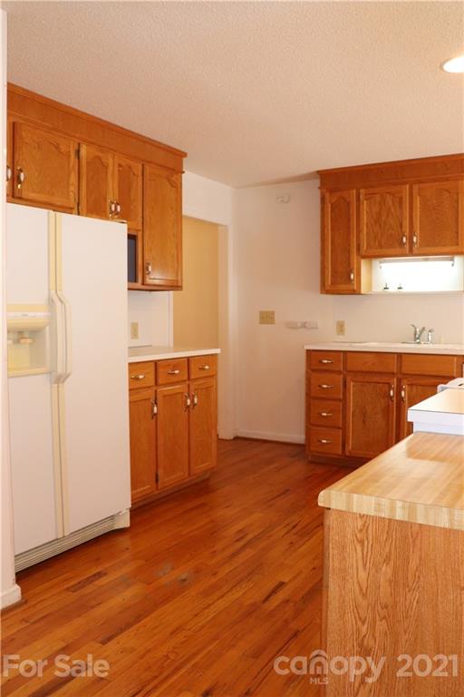 1701 Greenbrooke Road Hudson, NC 28638 - Photo 7 of 47 Gallery Image 7