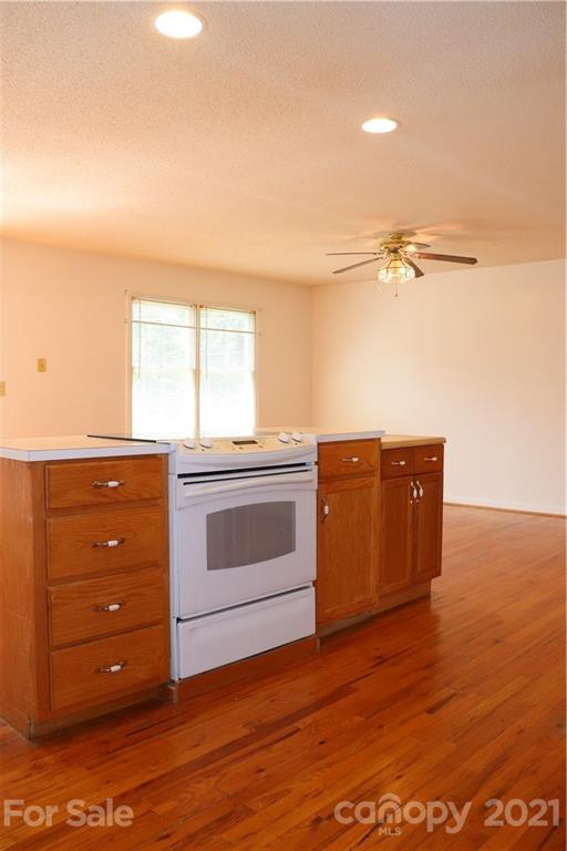 1701 Greenbrooke Road Hudson, NC 28638 - Photo 8 of 47 Gallery Image 8
