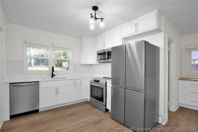 $1,300 | 809 Anarine Road, Fayetteville, NC 28303